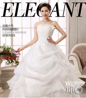 White Qi Bride Wedding Dress European Fashion