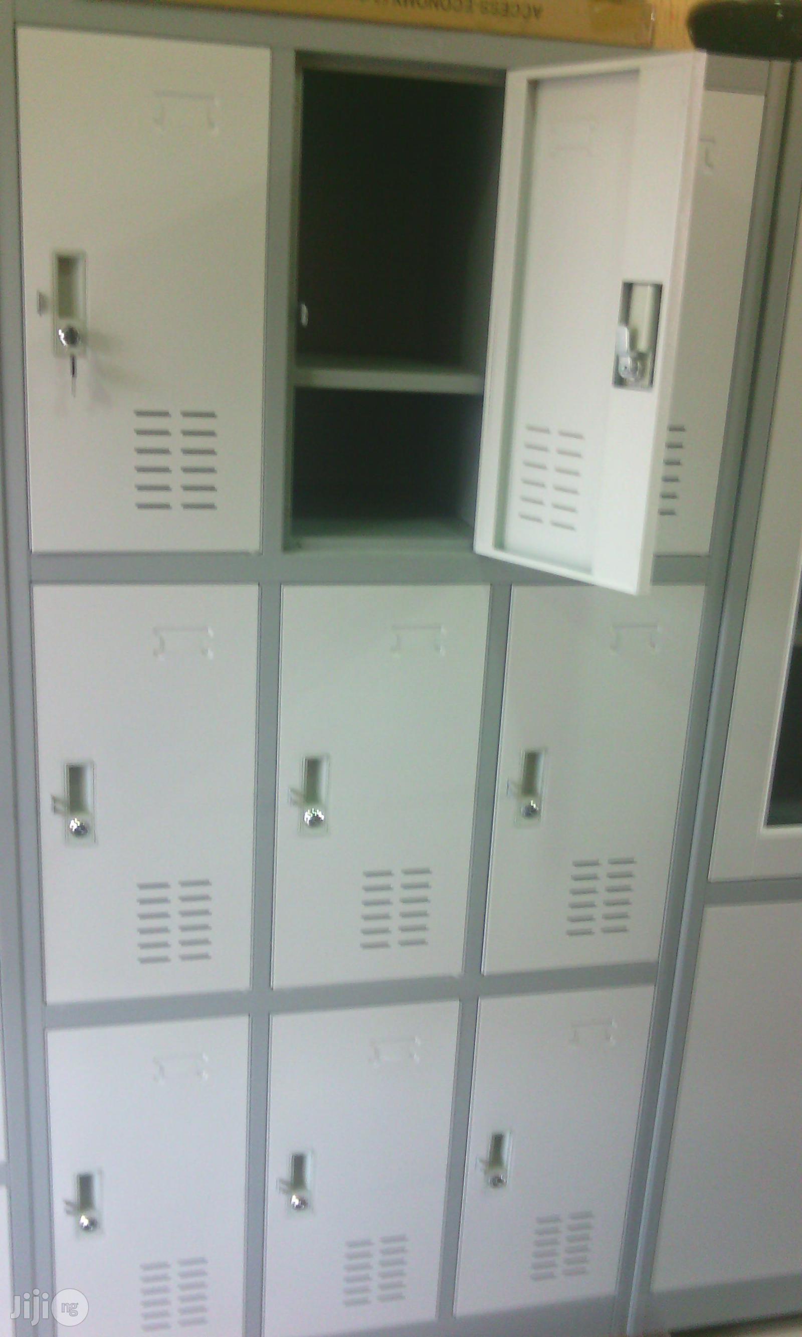 Workers Locker Imported With Standard Specifications