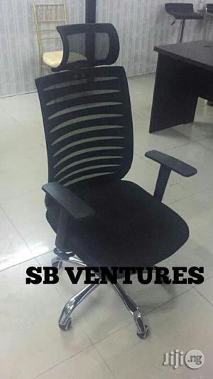 Quality Executive Mesh Swivel Ergonomic Office Chair.