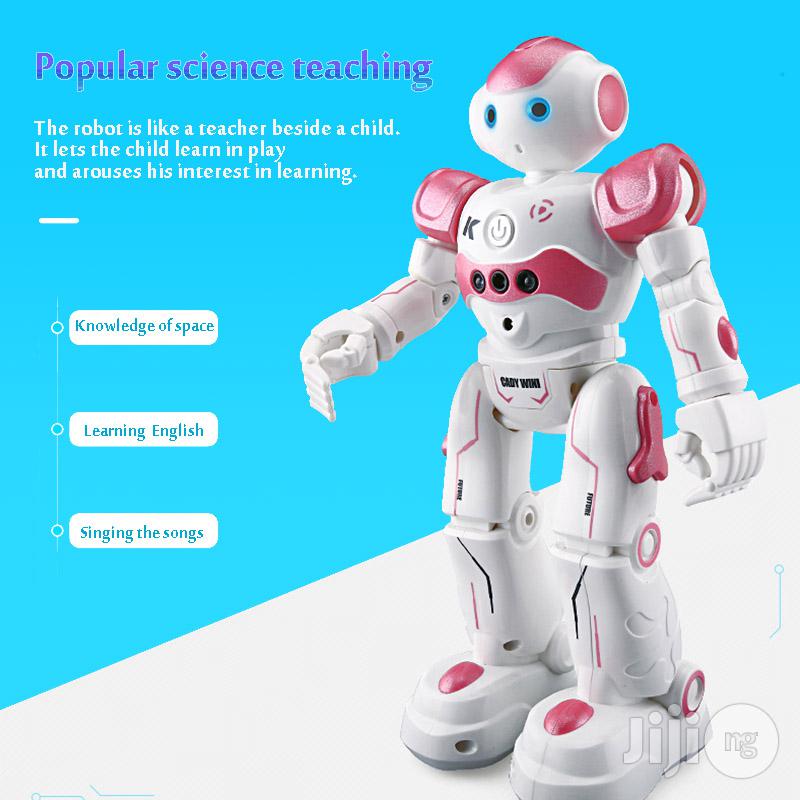 Intelligent Programming Remote Control Robot for Children