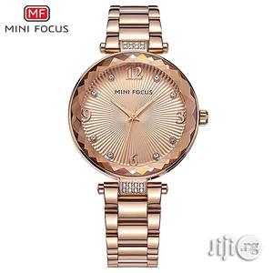Minifocus Luxury Rose Gold Quartz Women Fashion Watch