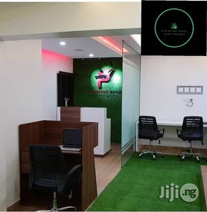 New Durable Artificial Green Grass for Indoor Outdoor.