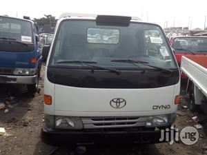 Toyota Dyna 100 2001 White
