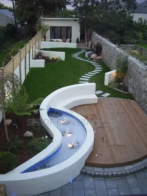 Synthetic Rug Installation and Exterior Decor