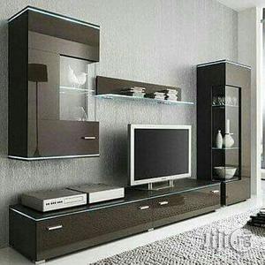 Television Consule