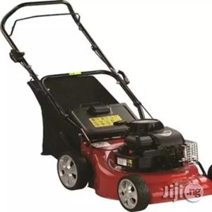 Briggs Stratton Engine Lawn Mower - 500 Series - 4HP