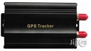 Tracking Device For Vehicle