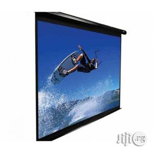 96/96 Electric Projection Screen
