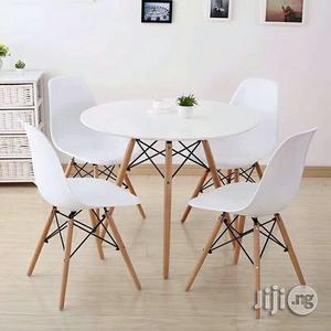 Resturant/Bar/Garden Chairs Tables