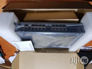 Netpro 16port Poe Switch Gigabit + 2sfp