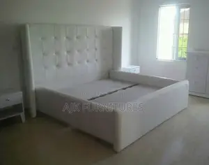 Exquisite 6by6 Bedframe