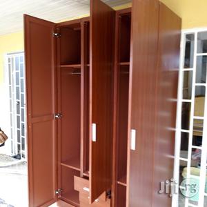 Wardrobe : Metal Wardrobe