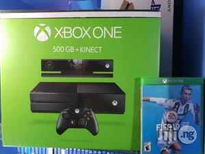 Xbox One + Kinect