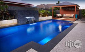 Swimming Pools Made Of Fibreglass Design And Construction