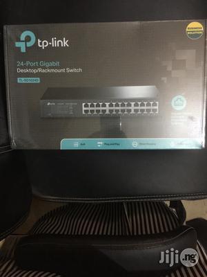 Tp-Link 24 Port Gigabit Desktop /Rackmount Switch