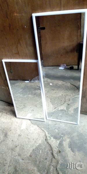Single Dreesing Mirror