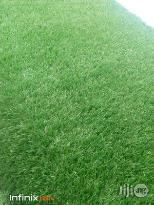 New High Quality Soft Outdoor Artifical/Carpet Grass