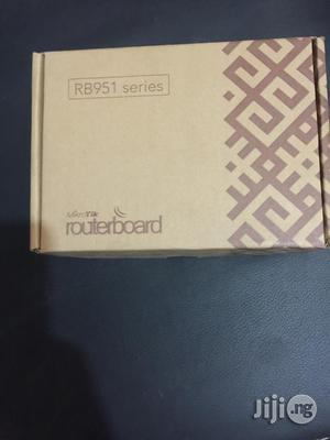 Mikrotik Router Board Rb951ui