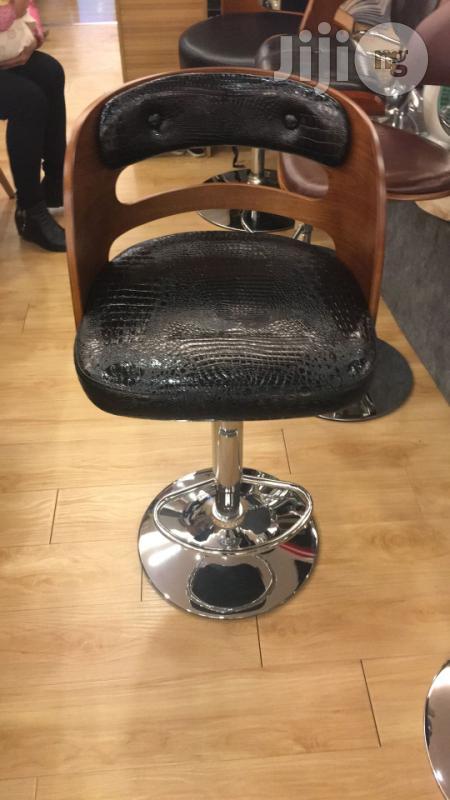 Bar Stool Leather Designs