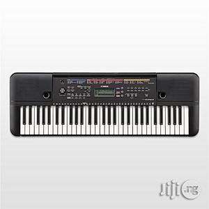 Yamaha Portable Keyboard E263