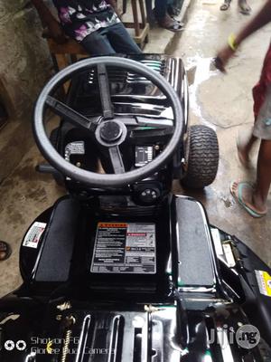 Original & High Quality Drive/Motorable Garden Lawn Mower.