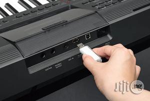 Yamaha Portable Keyboard PSR E473