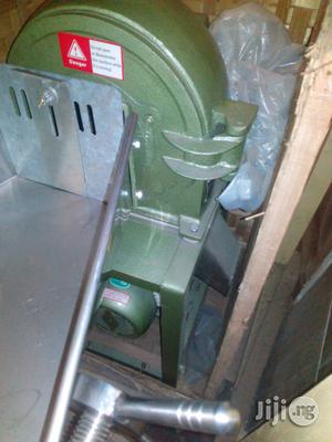 Fast Grinding Machine