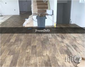 Wood Laminate Flooring. Free Underlay