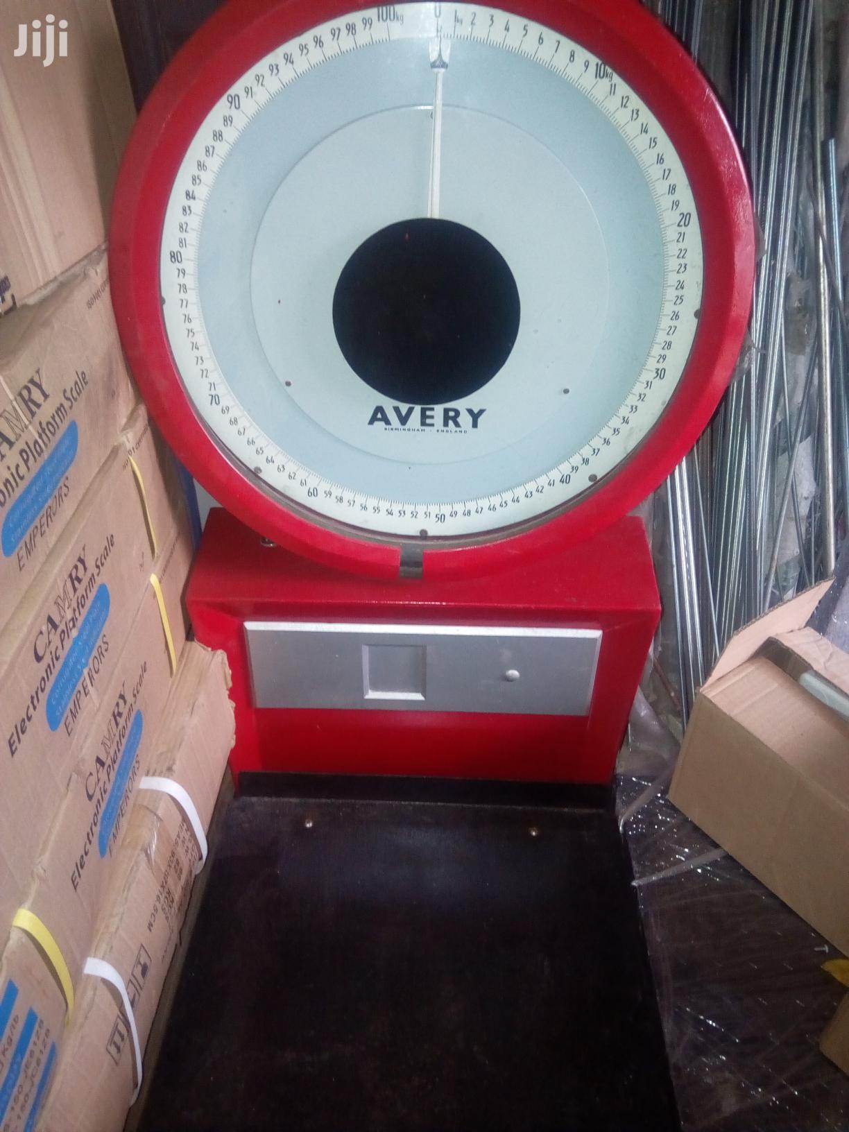 Avery Scale