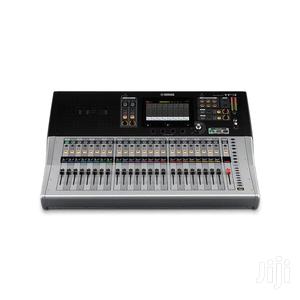Yamaha TF3 24 Channel Mixer