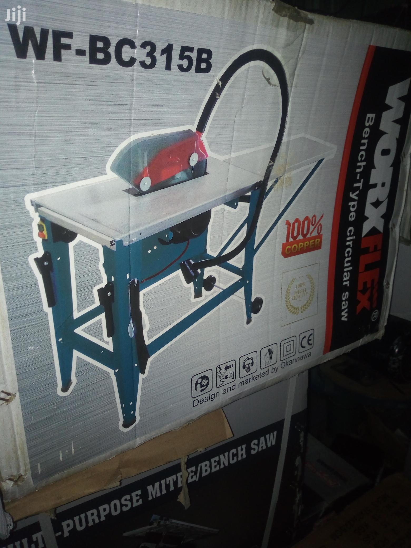 Table Saw Machine