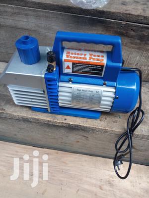 Vacuum Pump 1/2 Hp