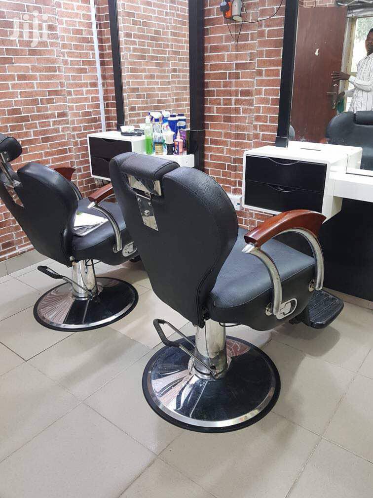 Standard Salon Chair & Mirror in Kubwa Salon Equipment, Chibest Salon