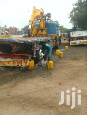 Hiabs And Cranes For Hiring