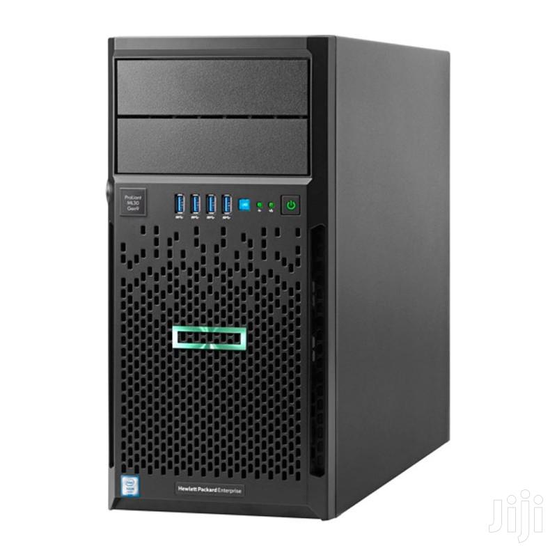 Server HP ProLiant ML 8GB Intel Xeon HDD 1T