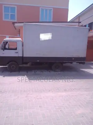 Moving Truck For Hire