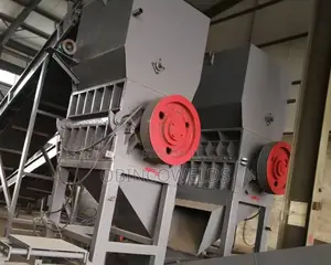 Plastic Crushing Machine