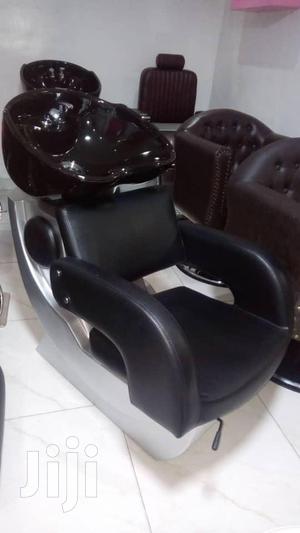 Set Of Saloon Washing Basin