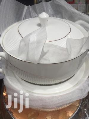 Breakable Plate With Cover