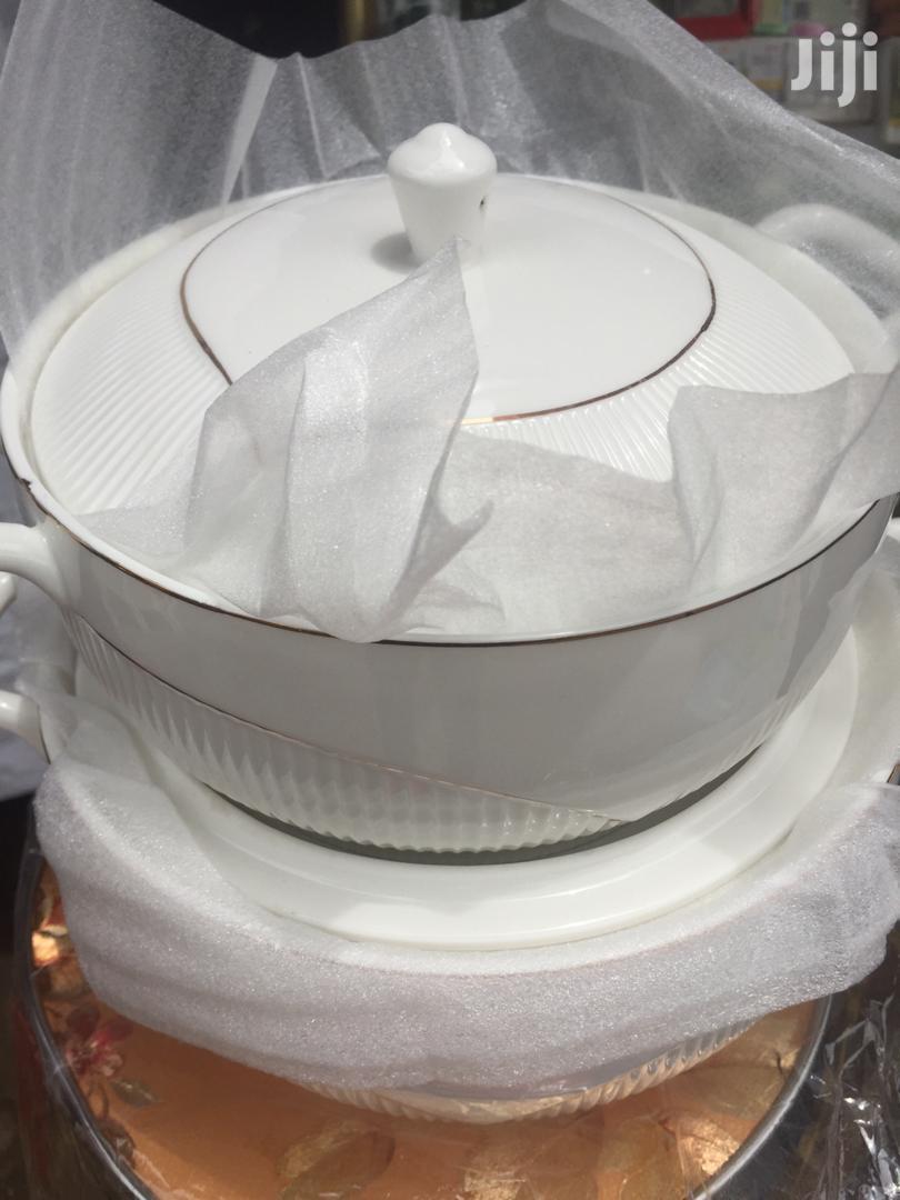 Breakable Plate With Cover