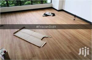 PVC Vinyl Floating Wood-Like Floor.
