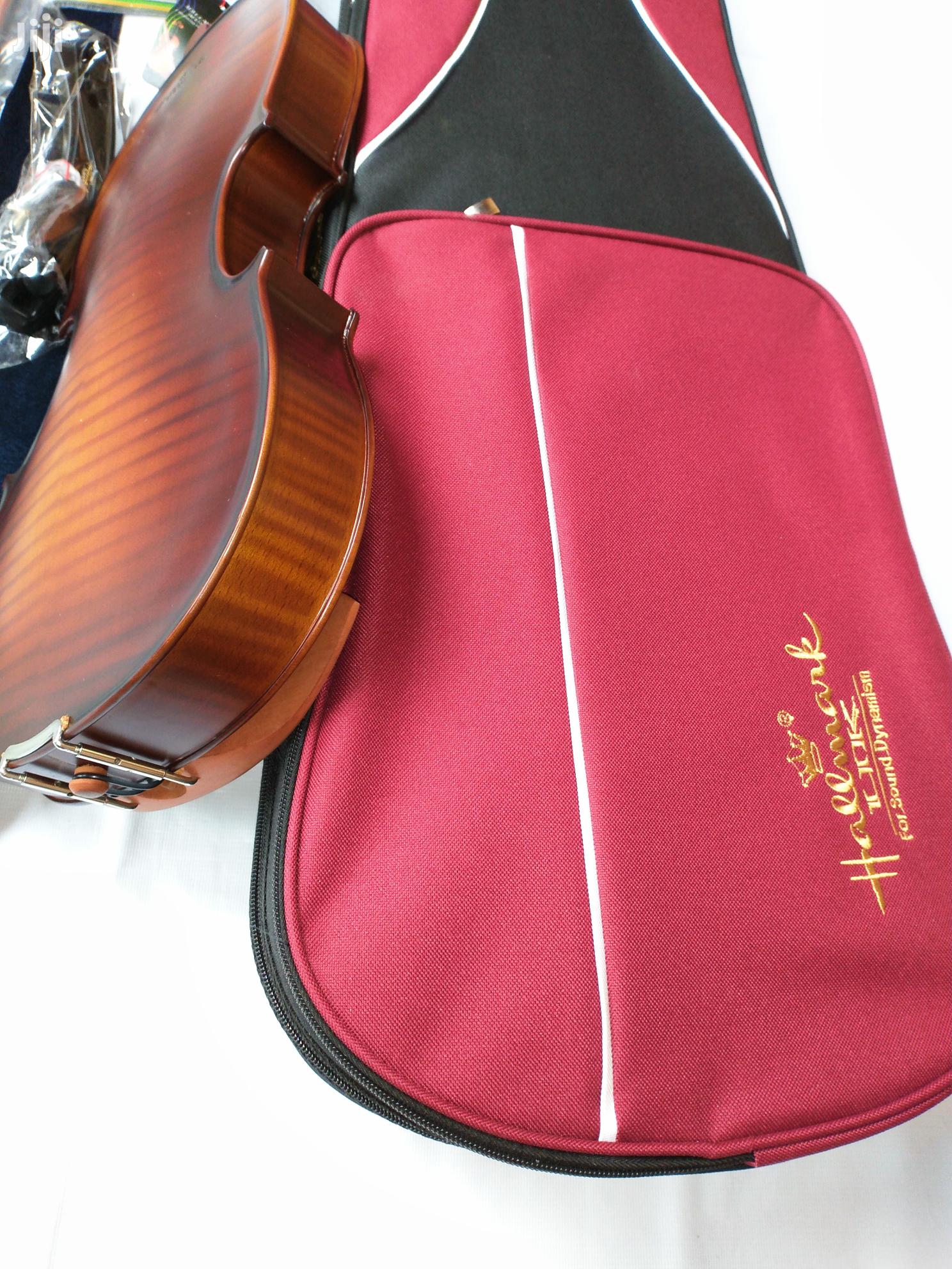 Hallmark-Uk Handmade Viola Hmva100b