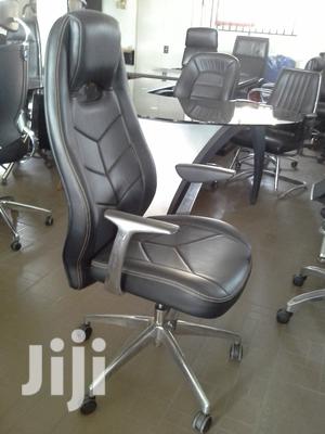 Executive Egonomic Leather Office Chair