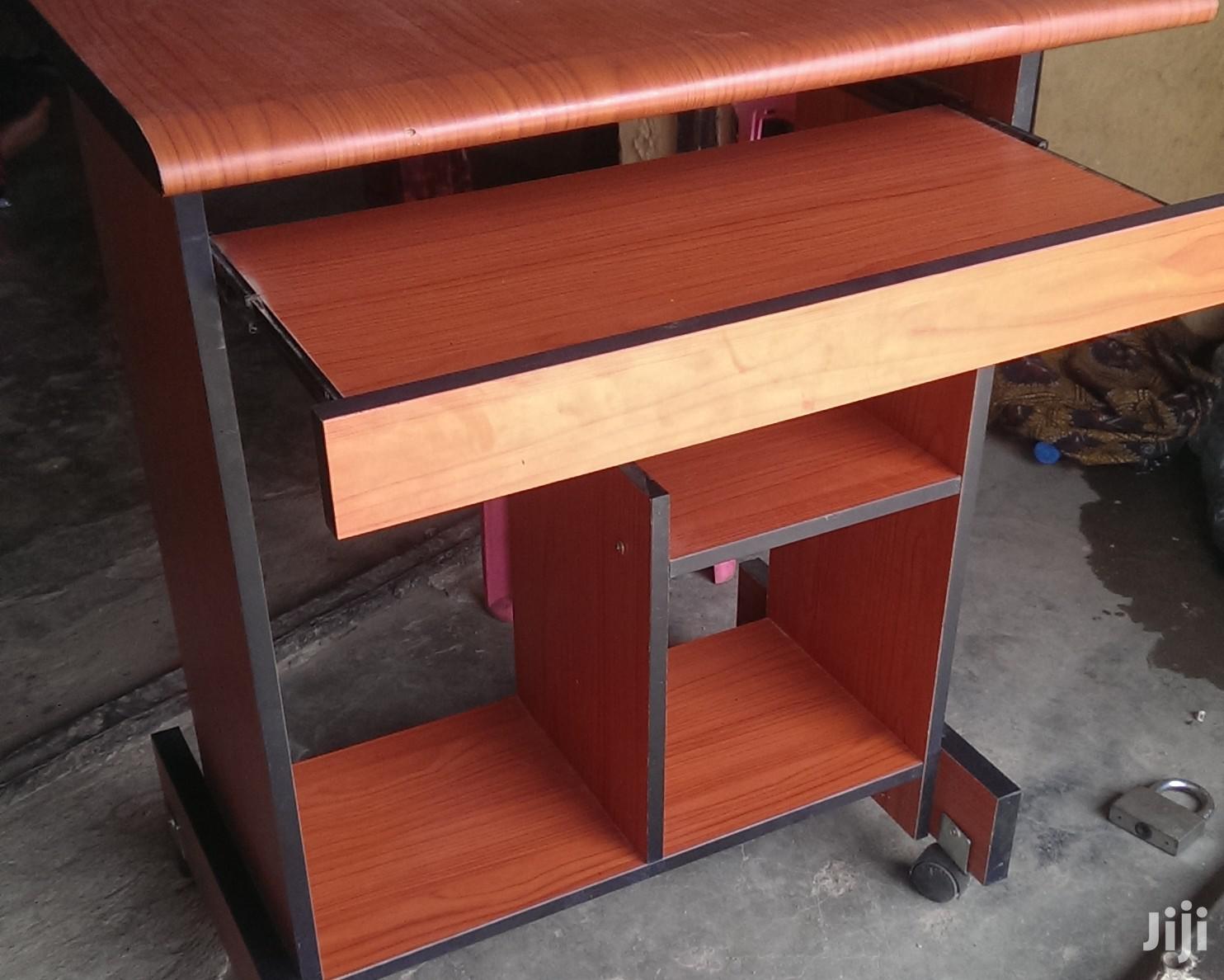 Computer Table