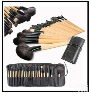 24 Pcs Cosmetics Makeup Brush Set