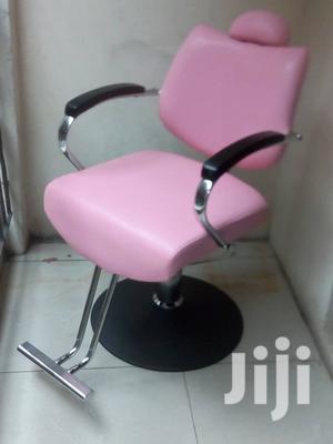 Standard Stylist Chair