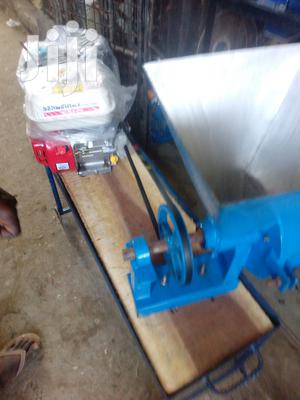 Complete Set of Grinding Machine