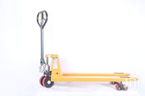 Pallet Truck 3000kg (Lron Tire)