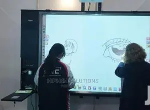 Sensitive Digital Smart Interactive Board Byhiphen