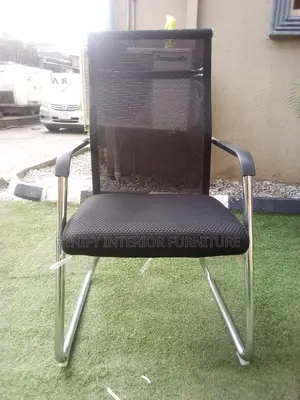 Mesh Visitor's Chair